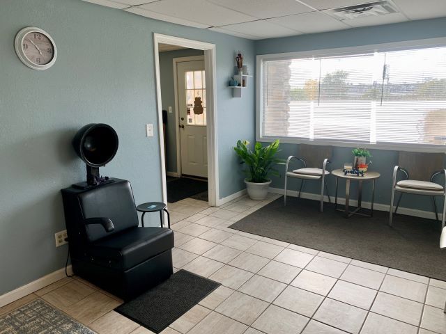 More Photos Of 305 US Highway 31 S, Traverse City Storefront Retail Office For Lease