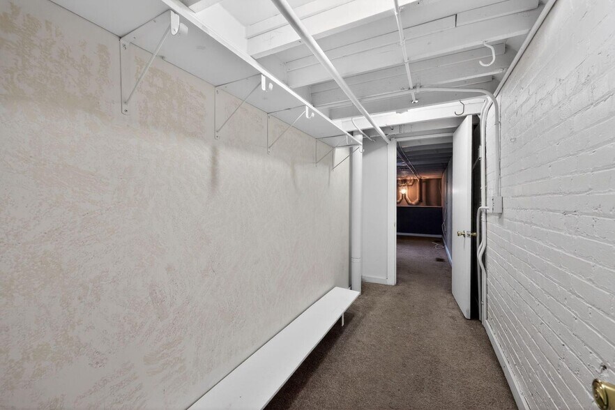 More Photos Of 7235-7241 Calumet Ave, Hammond Freestanding For Sale