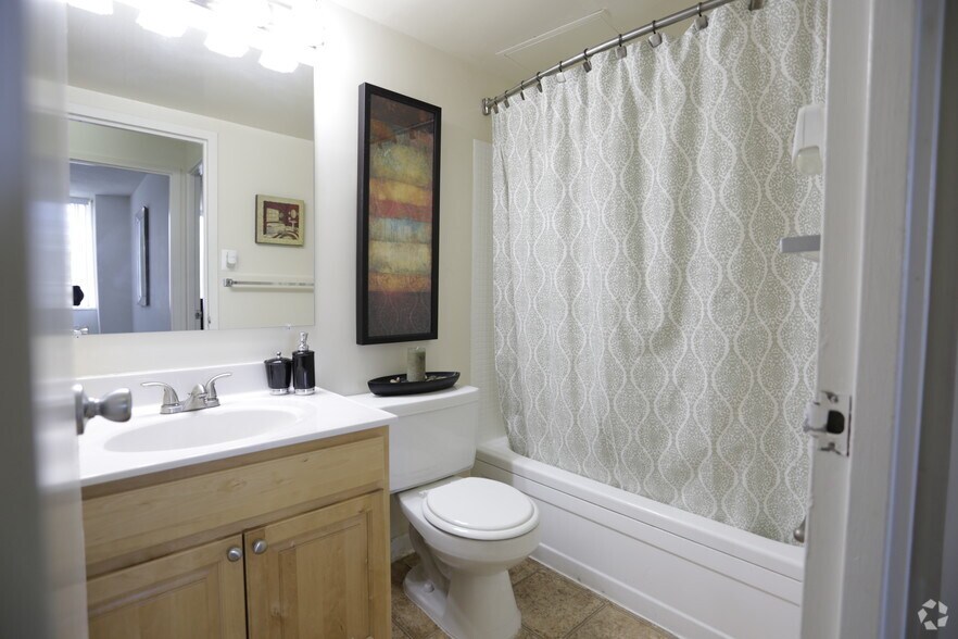 More Photos Of 3901 Suitland Rd, Suitland Apartments For Sale