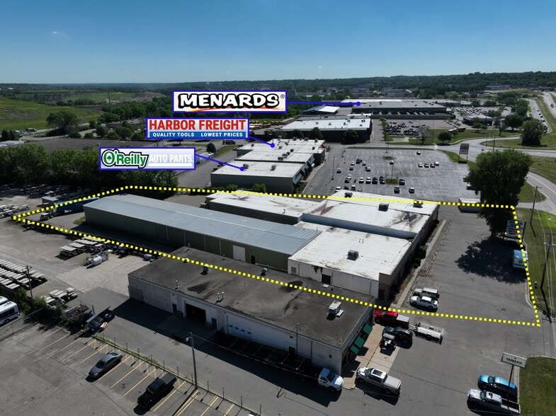 More Photos Of 3200 W Highway 13 W, Burnsville Showroom For Sale