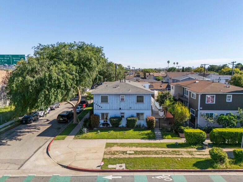 More Photos Of 11262 Venice Blvd, Culver City Apartments For Sale