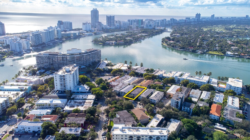 More Photos Of 960 Biarritz Dr, Miami Beach Apartments For Sale