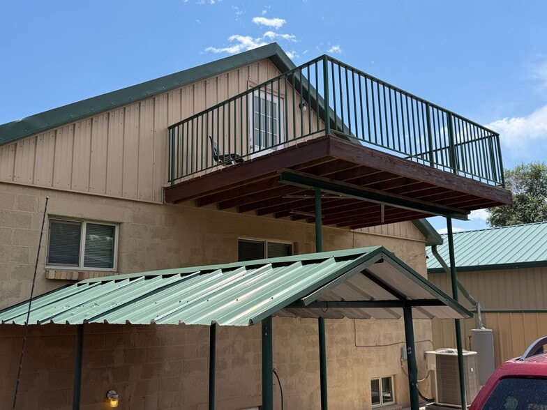 More Photos Of 637 E Gillette St, Colorado Springs Auto Salvage Facility For Sale
