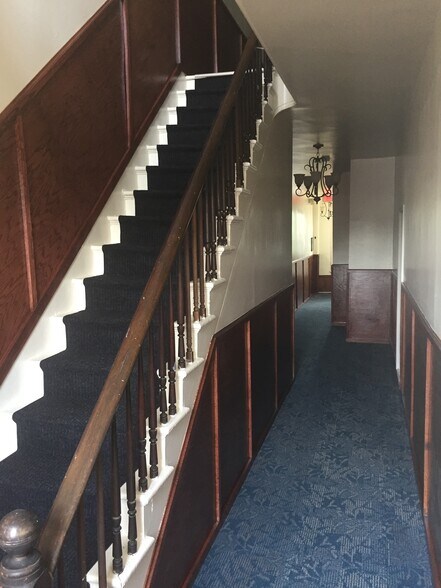 More Photos Of 141-143 Main St, Hackettstown Storefront Retail Residential For Sale