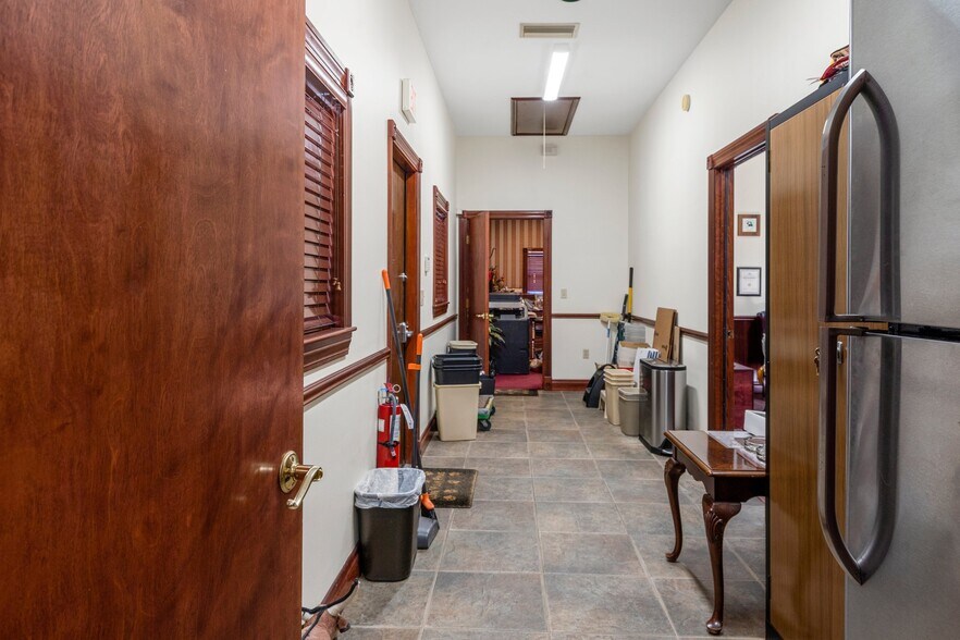 More Photos Of 62 Highway 40 W, Inglis Medical For Sale