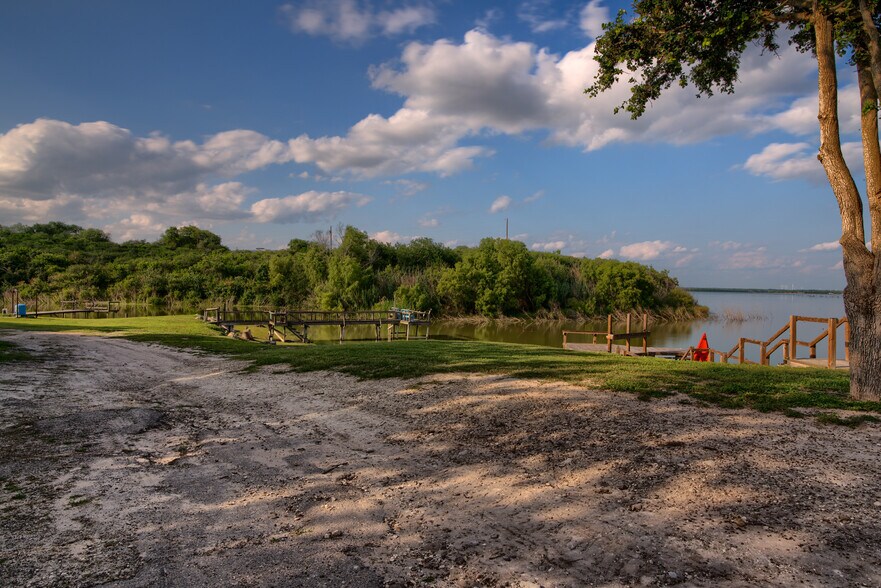More Photos Of 101 Campbell Rd 3, Sandia Trailer Camper Park For Sale