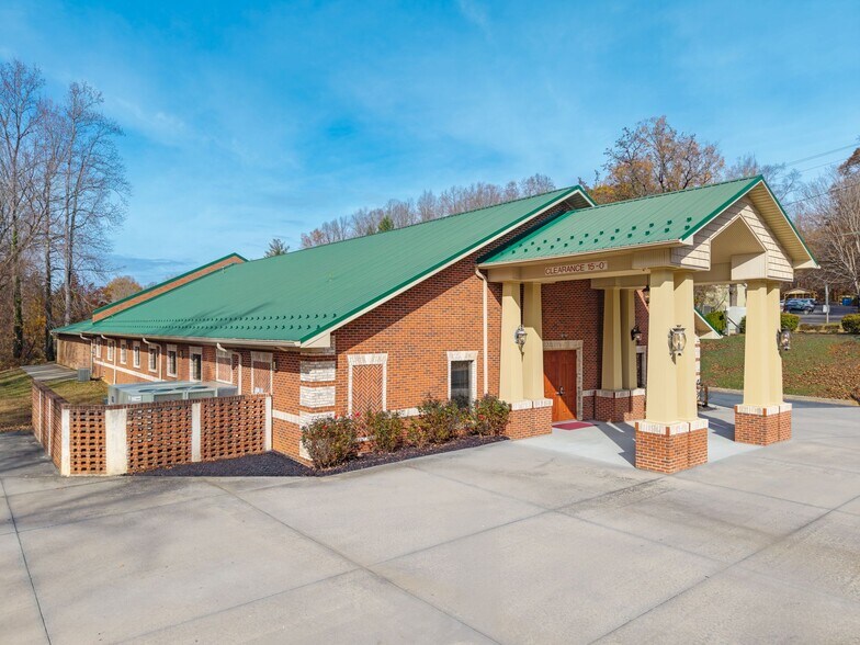 Primary Photo Of 2060 Bethabara Rd, Winston-Salem Religious Facility For Sale