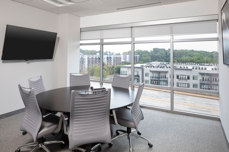 More Photos Of 200 E Broad St, Greenville Office For Lease