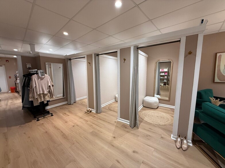 More Photos Of 2 E Main St, Ramsey Storefront Retail Residential For Lease