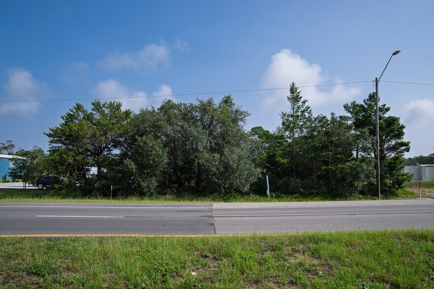 Primary Photo Of 4282 Gulf Breeze Pkwy, Gulf Breeze Land For Sale