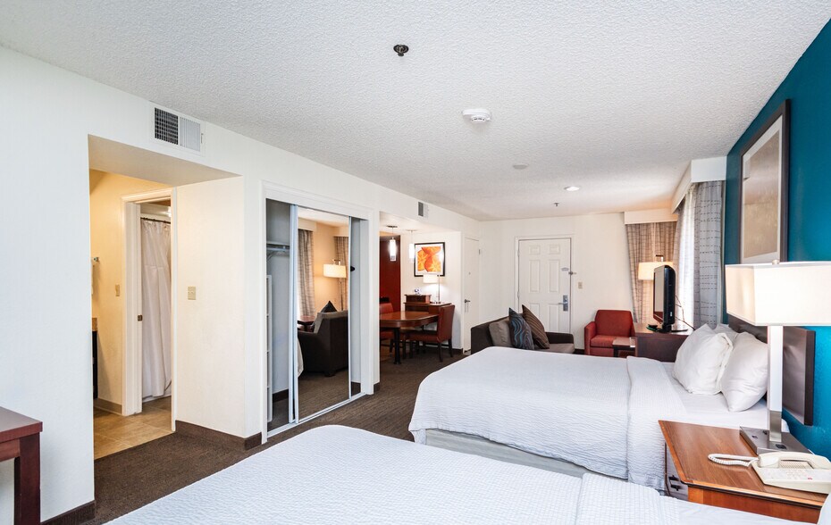 More Photos Of 1530 Howe Ave, Sacramento Hotel For Sale