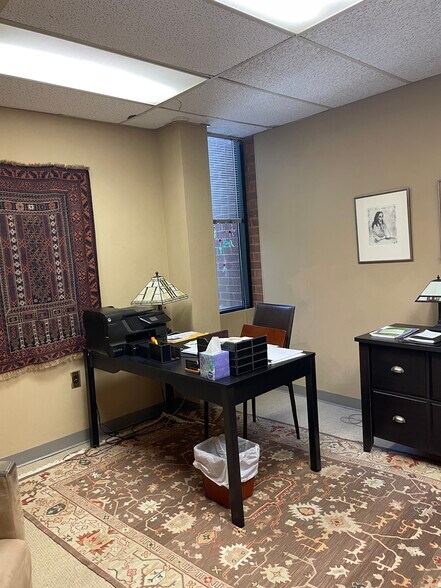 More Photos Of 7600 Osler Dr, Towson Medical For Sale