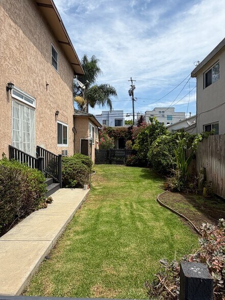 More Photos Of 1513 17th St, Santa Monica Land For Sale