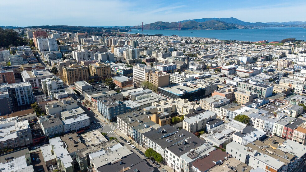 More Photos Of 1668 Washington St, San Francisco Apartments For Sale