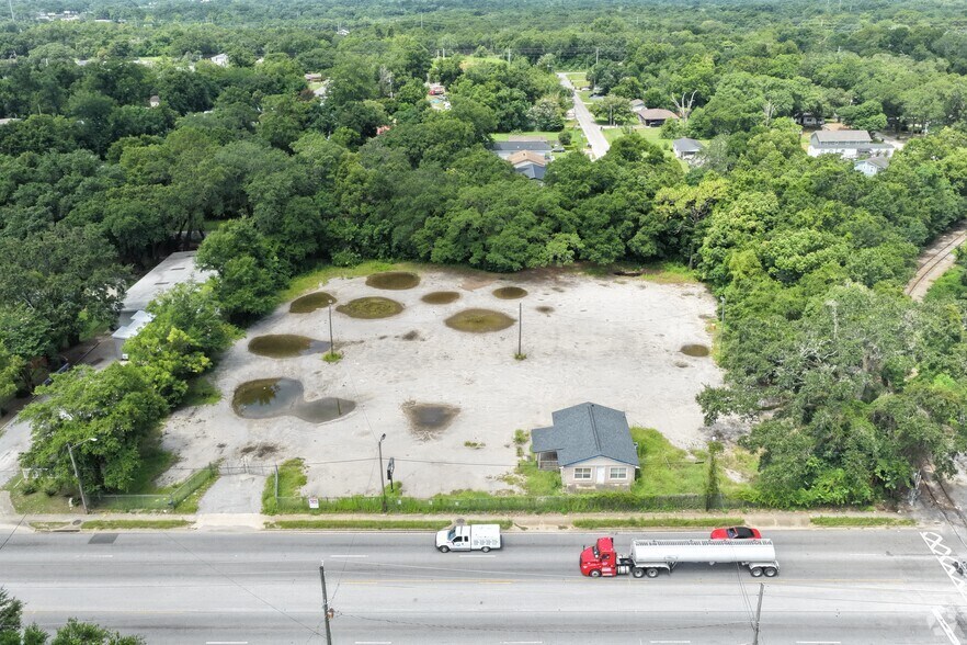 Primary Photo Of 3543 CR-453, Pensacola Office For Sale