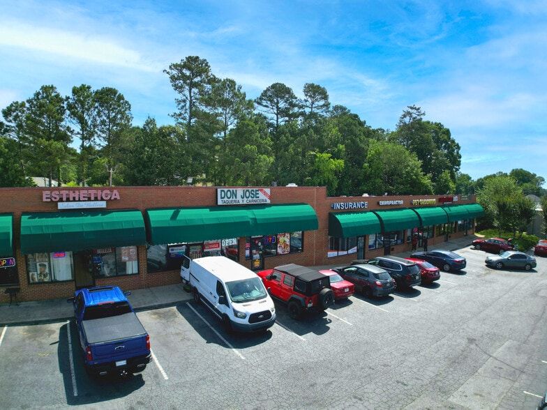 More Photos Of 900 Indian Trail Rd NW, Lilburn Unknown For Lease