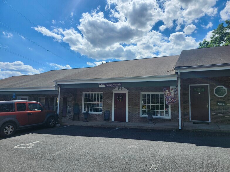 More Photos Of 9028 Prince William St, Manassas Medical For Lease