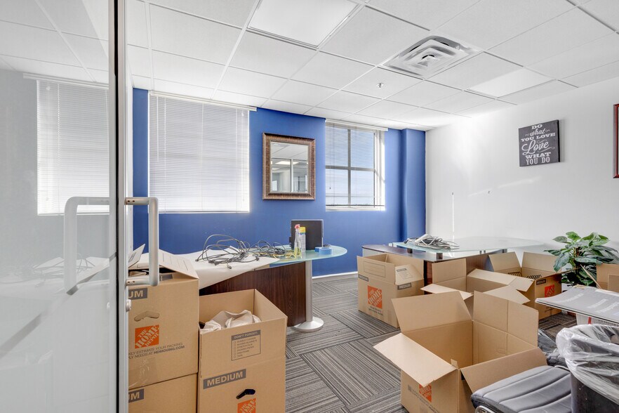 More Photos Of 3363 NE 163rd St, North Miami Beach Medical For Sale