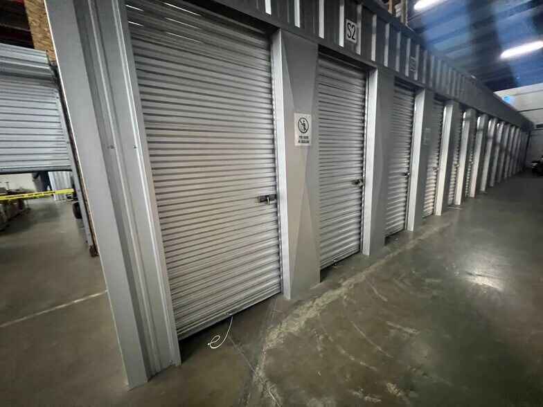 More Photos Of 36 Sam Pearl Blvd, Brownsville Self Storage For Sale