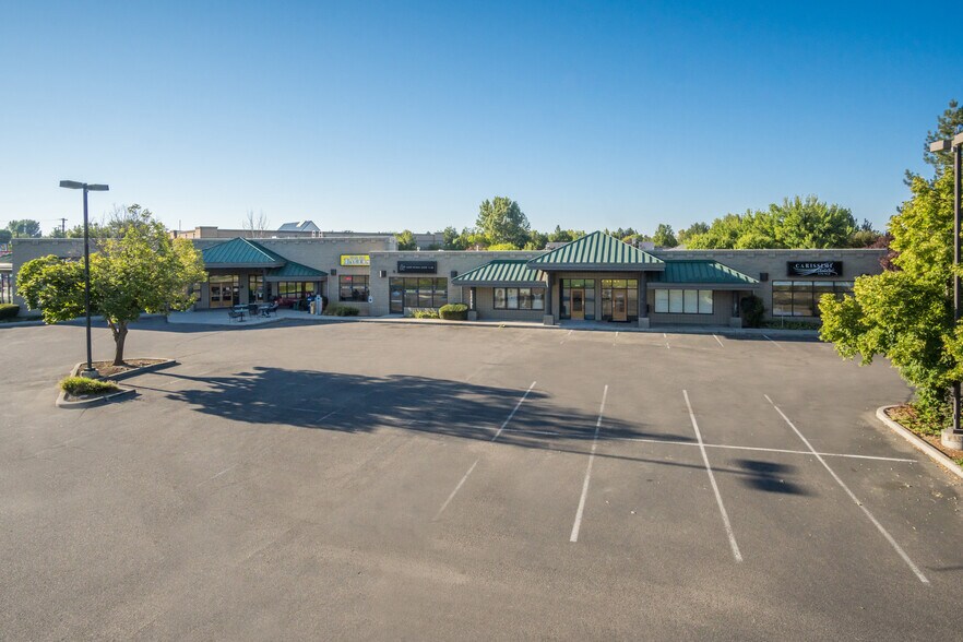 More Photos Of 5519 W State St, Boise Storefront Retail Office For Lease