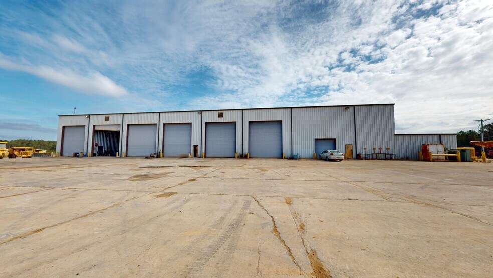 More Photos Of 11708 GA Highway 24 W, Sandersville Warehouse For Sale