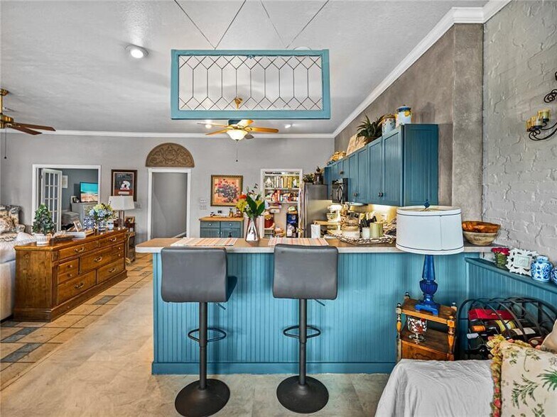More Photos Of 135 S Central Ave, Bartow Storefront Retail Residential For Sale