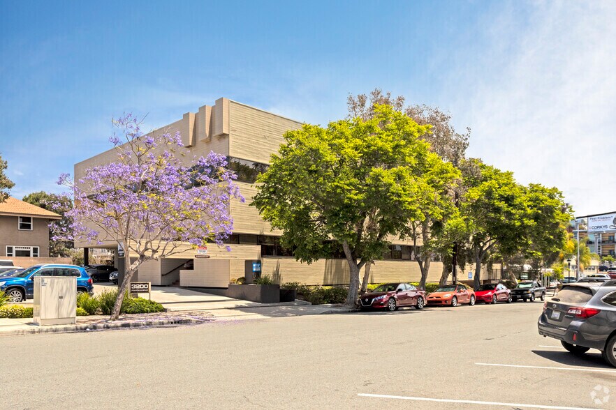 More Photos Of 3200 4th Ave, San Diego Office For Lease