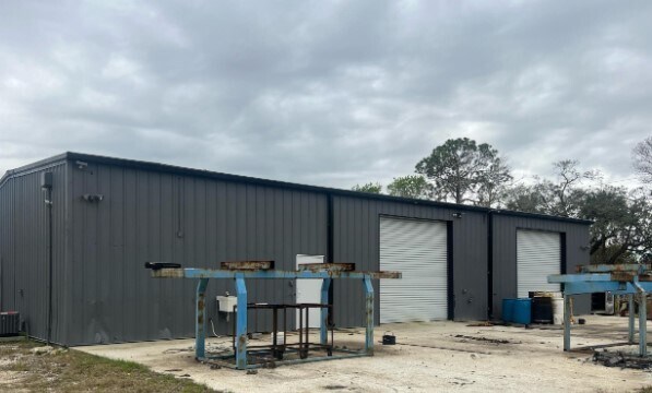 Primary Photo Of 330 14th St, Holly Hill Warehouse For Sale