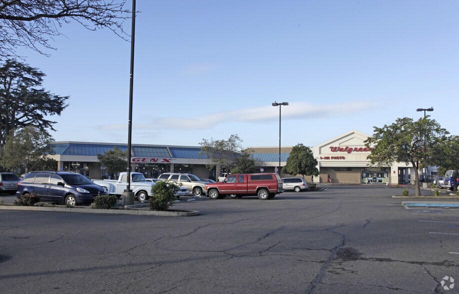 More Photos Of 1190-1350 Macdonald Ave, Richmond Unknown For Lease