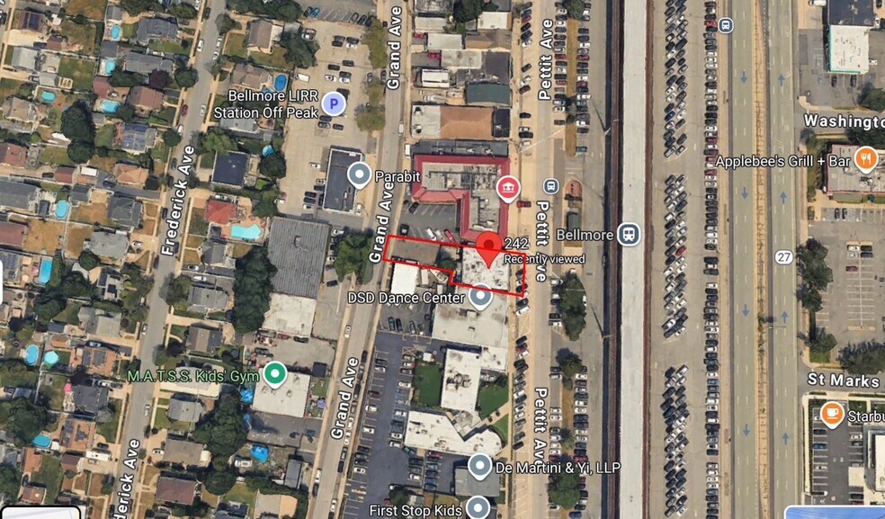 More Photos Of 2600-2610 Pettit Ave, Bellmore Storefront Retail Office For Sale