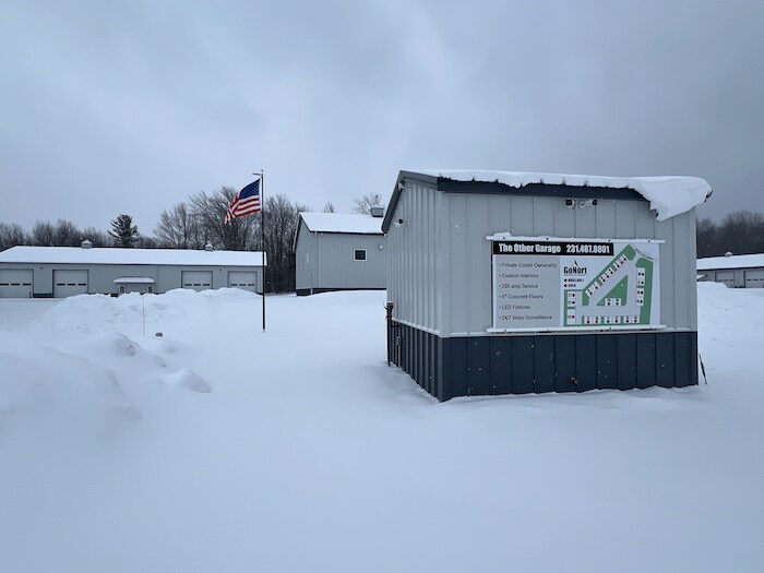 More Photos Of 8932 Moeller Dr, Harbor Springs Specialty For Sale