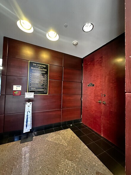More Photos Of 2632 Broadway St, San Antonio Medical For Lease