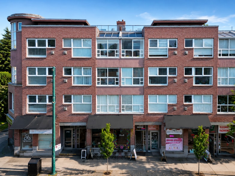 More Photos Of 2702-2716 W 4th Ave, Vancouver Storefront Retail Residential For Sale