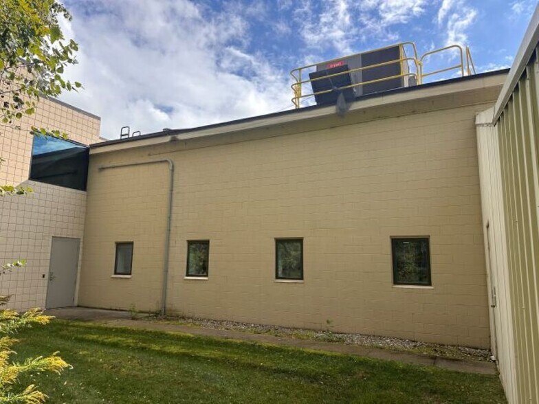 More Photos Of 222 Industrial Park Dr, Elk Rapids Industrial For Sale