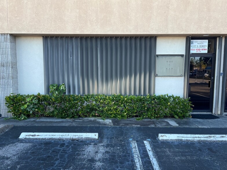 More Photos Of 1530 Cypress Dr, Jupiter Light Manufacturing For Lease