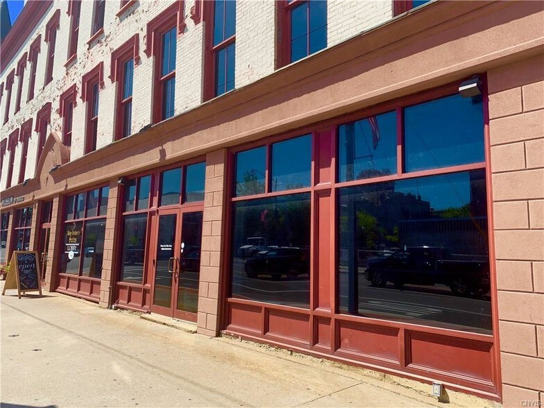 Primary Photo Of 7 W Bridge St, Oswego Storefront Retail Residential For Lease