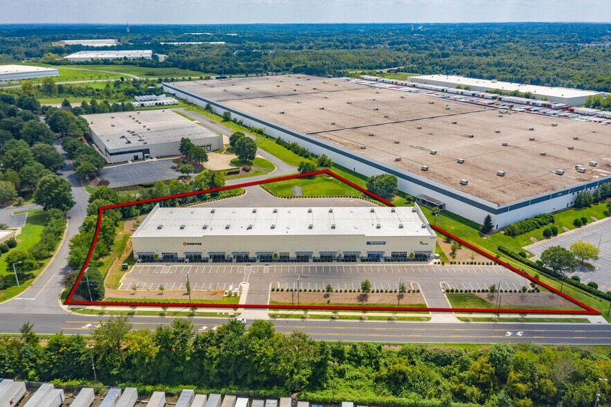 More Photos Of 15050 Choate Cir, Charlotte Light Manufacturing For Lease