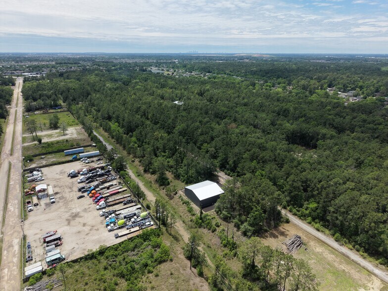 More Photos Of 18922 Caspian Dr, Humble Industrial For Sale