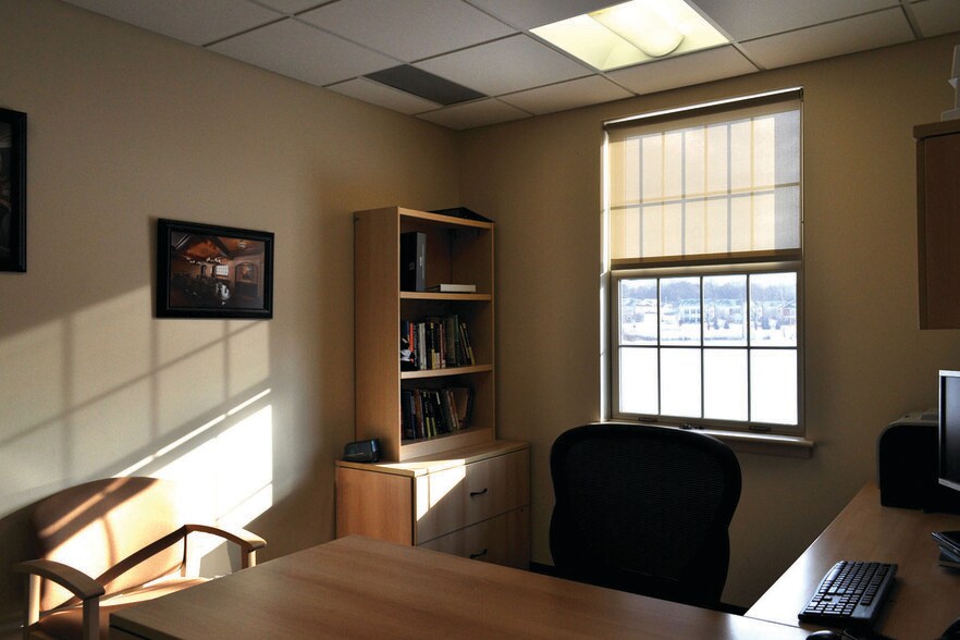 More Photos Of 75 Thruway Park Dr, West Henrietta Office For Lease