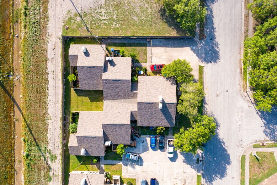 More Photos Of 6201 Wilderock Dr, Corpus Christi Multifamily For Sale