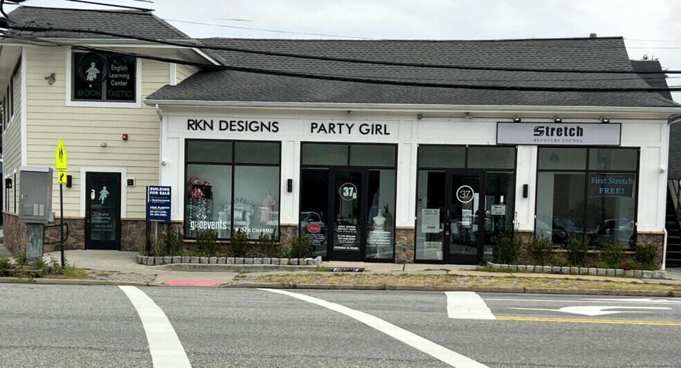 More Photos Of 37 Riveredge Rd, Tenafly Storefront Retail Office For Lease