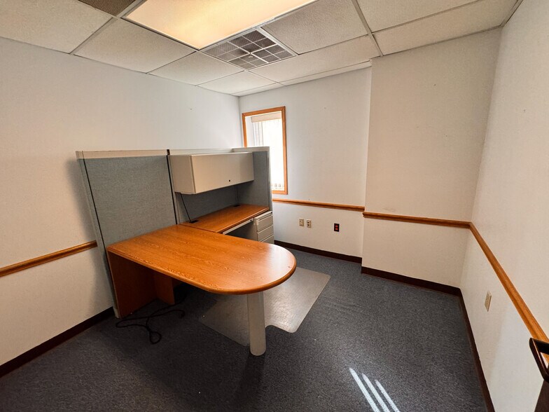 More Photos Of 55 E Main St, Carrollton Office For Sale