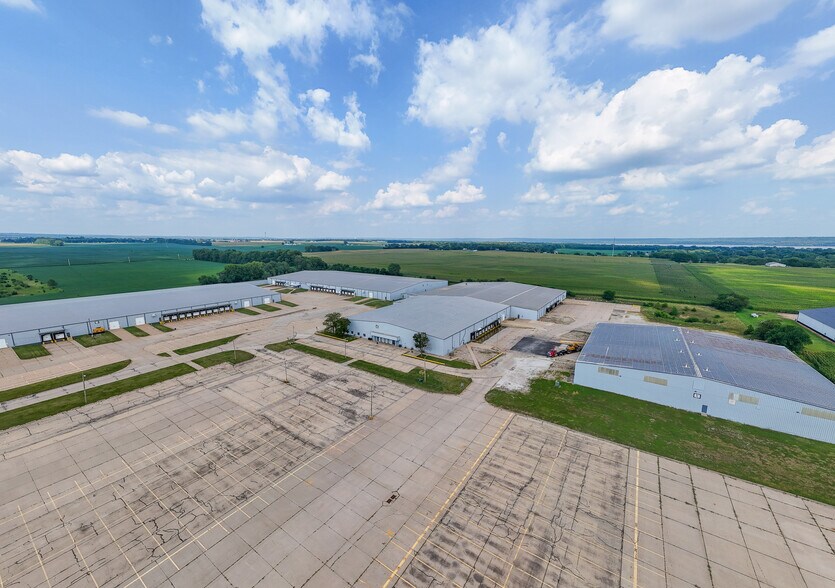 More Photos Of 2314 Wilkens Dr, Chillicothe Unknown For Lease
