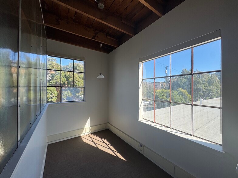 More Photos Of 940 Dwight Way, Berkeley Office For Sale