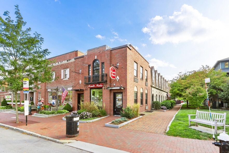 More Photos Of 1842-1844 Massachusetts Ave, Lexington Office Residential For Lease