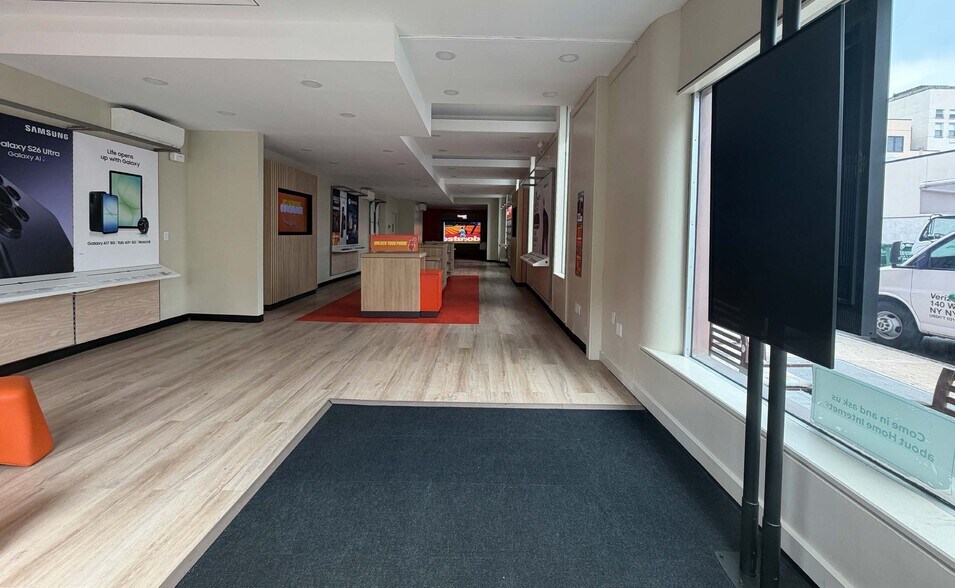 More Photos Of 814 Manhattan Ave, Brooklyn Apartments For Lease