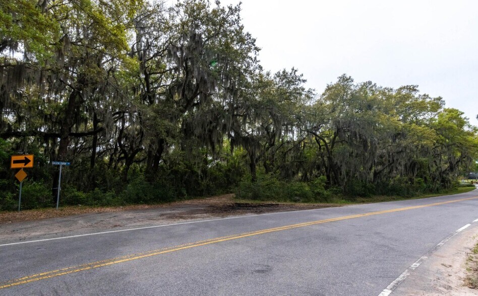 More Photos Of 1711 Salem Rd, Beaufort Land For Sale