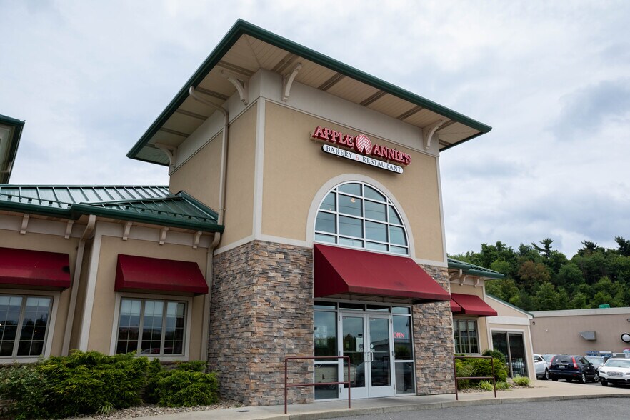 More Photos Of 5000-6000 Mid Atlantic Dr, Morgantown Storefront Retail Office For Lease