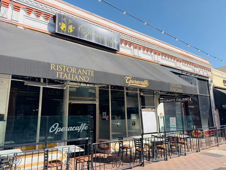 More Photos Of 827-835 4th Ave, San Diego Storefront For Sale