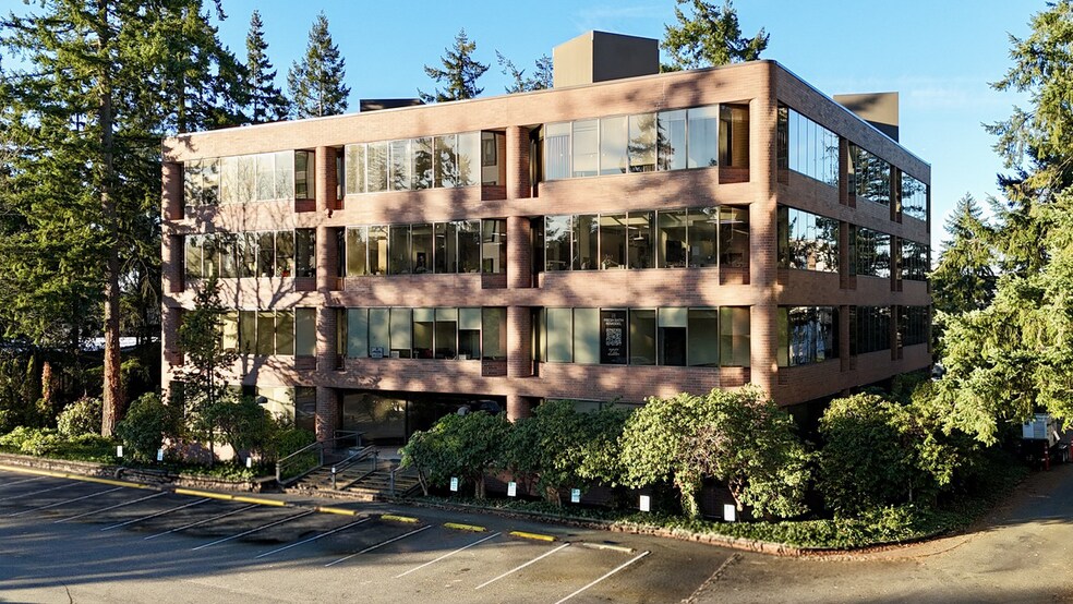 Primary Photo Of 15446 NE Bel Red Rd, Redmond Medical For Lease